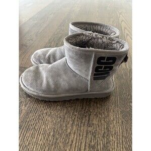 UGG Classic Mini Boot With Logo for Women, Size 10 Gray